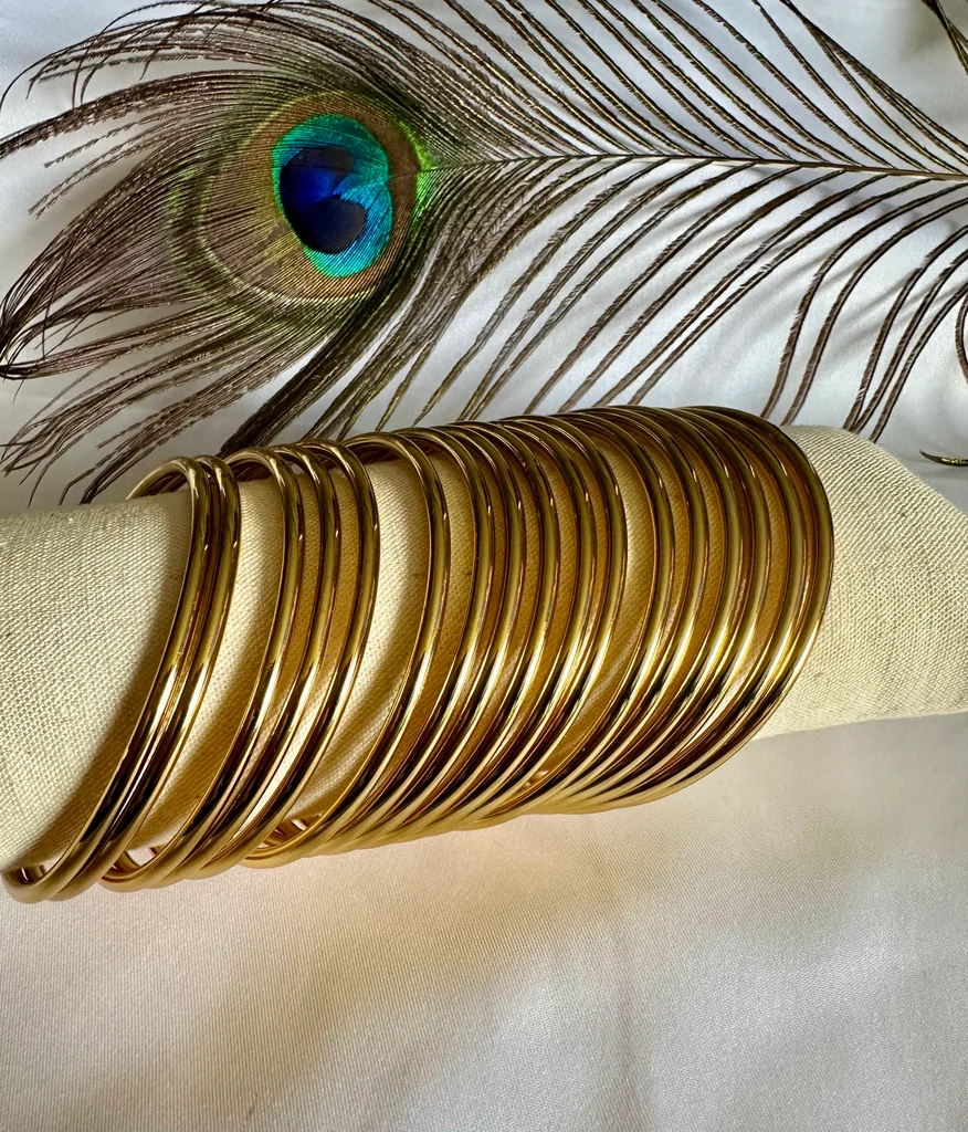 1 gold-tone stainless steel bangle bracelet – photo 2